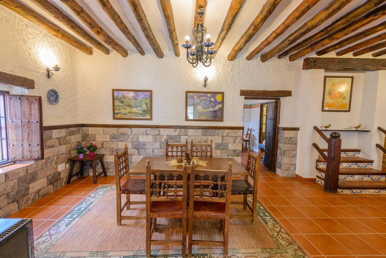 Holiday Home El Pilarillo Piscina Compartida Alcaucin Ngoại thất bức ảnh