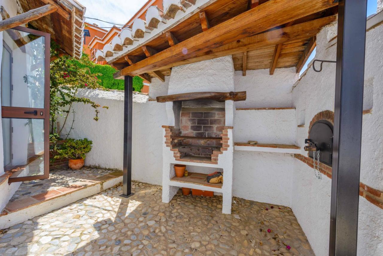 Holiday Home El Pilarillo Piscina Compartida Alcaucin Ngoại thất bức ảnh